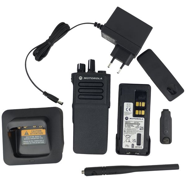 Професійна цифрова портативна рація Motorola DP4400e VHF Li-Ion 2100 мАг (MDH56JDC9VA1AN) 24490 фото