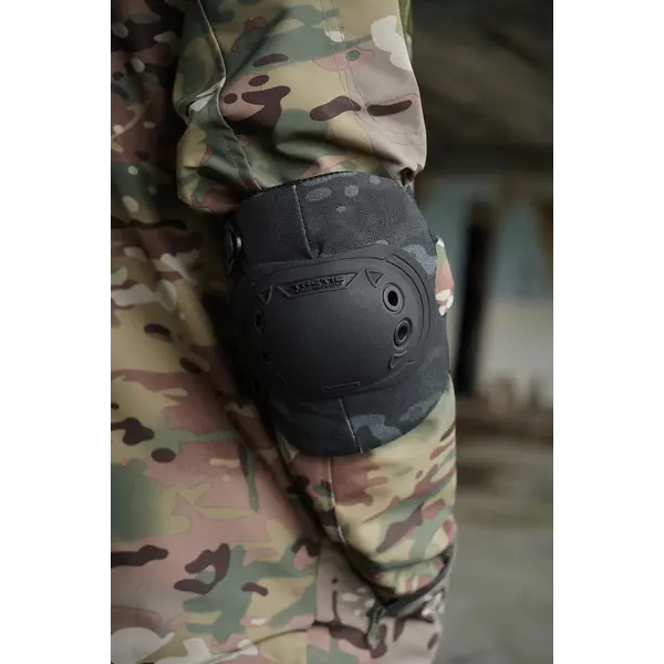 Налокітники Кіборг чорний мультикам