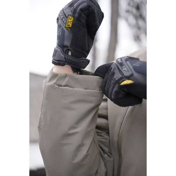 Зимняя мембранная куртка Arch LVL7 серо-коричневая