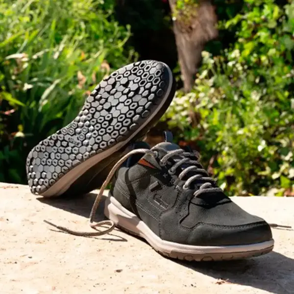 Чоловічі трекінгові кросівки Chiruca Metropolitan Gore-Tex для туризму та міських прогулянок, чорні