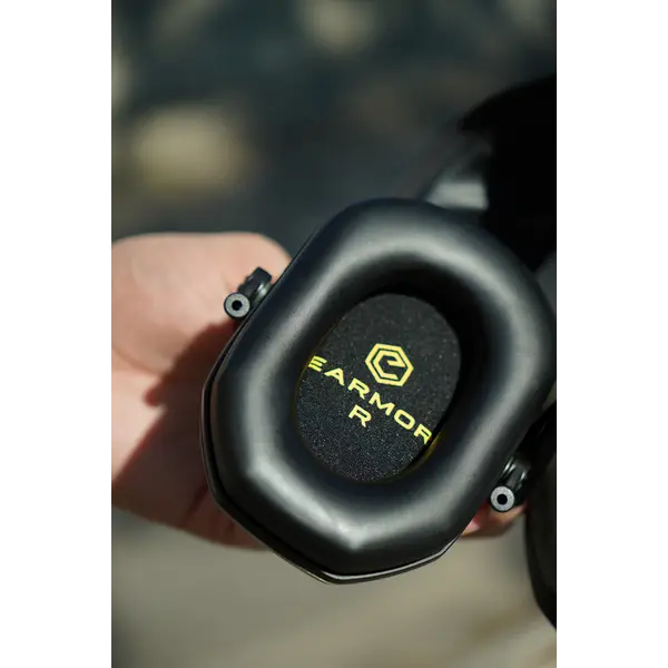 Активные наушники Earmor M300A олива