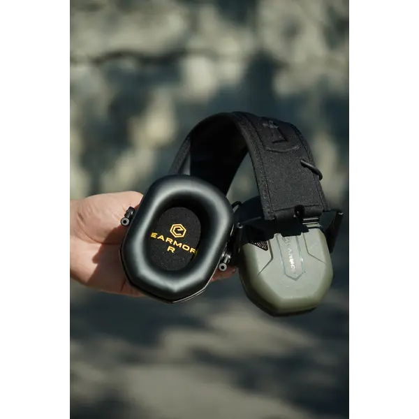 Активные наушники Earmor M300A олива