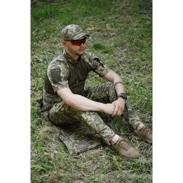 Килимок для сидіння потрійний, п'ятиточка трисекційна Kiborg П-3 Кордура Піксель