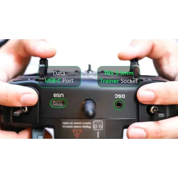 Компактный и мощный FPV контроллер с поддержкой 16 каналов RadioMaster TX12 Mark II