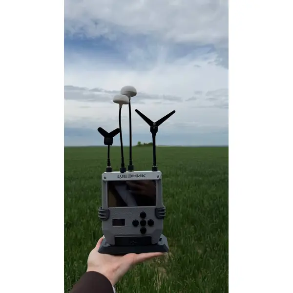 Пасивний детектор FPV-дронів Щезник-4М (1.2 / 3.3 / 5.8 / 6.6 ГГц, 4-модульний)