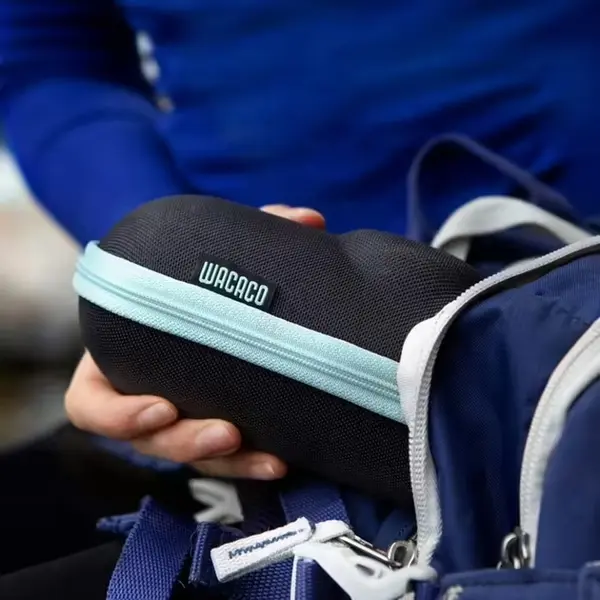 Портативна еспресо-кавоварка Wacaco Nanopresso блакитна з чохлом, механічна, для меленої кави