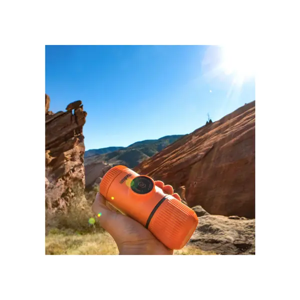 Портативна еспресо-кавоварка Wacaco Nanopresso помаранчева, механічна, для меленої кави