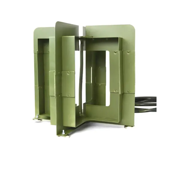 Quadrifilar antenna 300