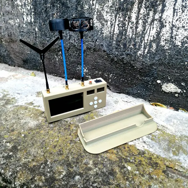 "Стевія FlyT" - ЧОТИРЬОХДІАПАЗОННИЙ ВІДЕОДЕТЕКТОР FPV-ДРОНІВ