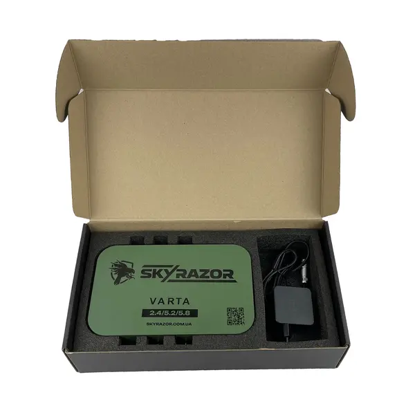 Виносна антена-підсилювач сигналу Skyrazor "Varta" 2.4GHz / 5.2 GHz / 5.8 GHz