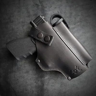 Кожаная кобура поясная под GLOCK 17 (ANSAR), чёрная на скобе