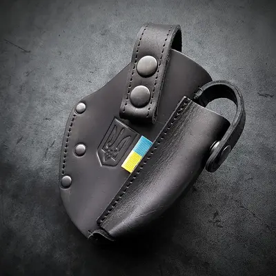 Кожаная кобура поясная под ПМ| герб и флагом Украины, на скобе| чёрная