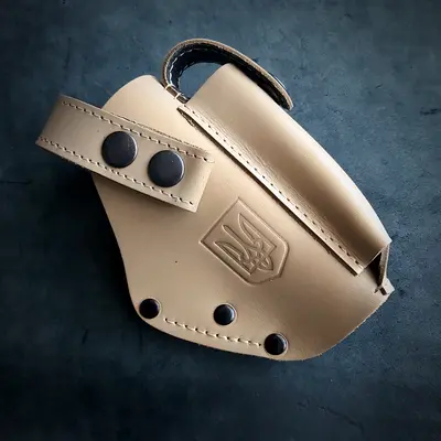 Кожаная кобура поясная для пистолета ПМ| герб Украины, на скобе| койот