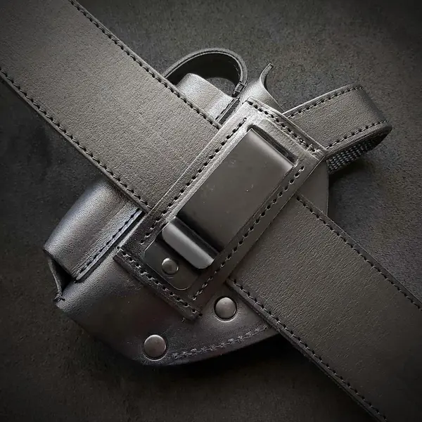 Кожаная поясная кобура для пистолета ПМ "МВД Украины" для полиции| чёрная на скобе