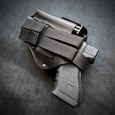 Шкіряна кобура під GLOCK 17 на MOLLE, чорна