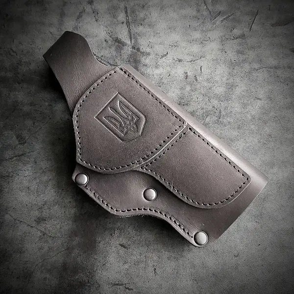 Кожаная кобура поясная под GLOCK 17, черная с тиснением герб Украины