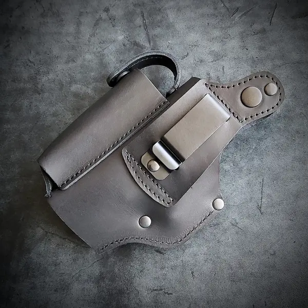 Кожаная кобура поясная под Glock 19| чёрная с гербом Украины