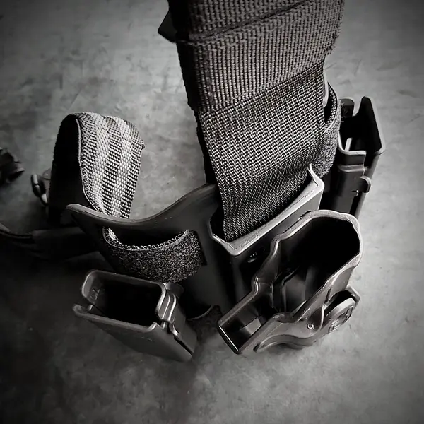 Набедренная система Amomax под кобуру и паучеры