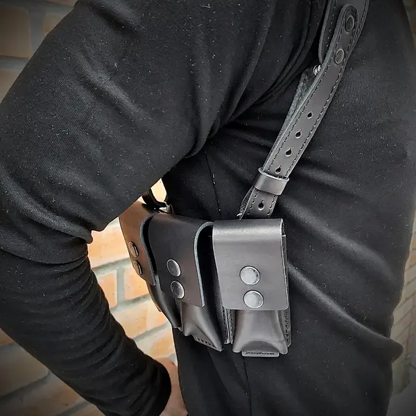 Оперативная кобура под ТТ с 4 магазинами| кожаная| чёрная