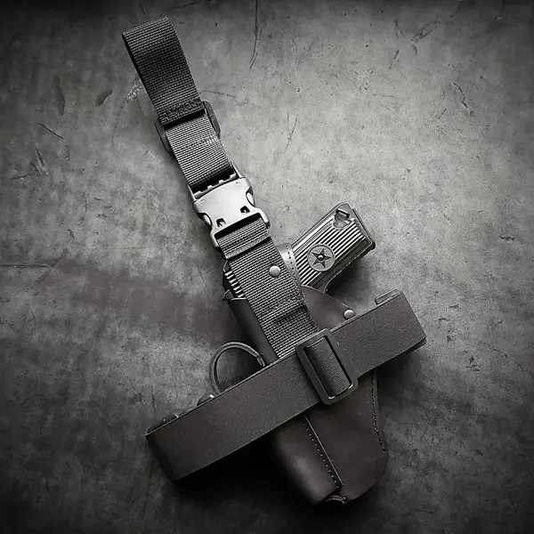 Кобура под ТТ/Browning M1903- набедренная, цвет чёрный