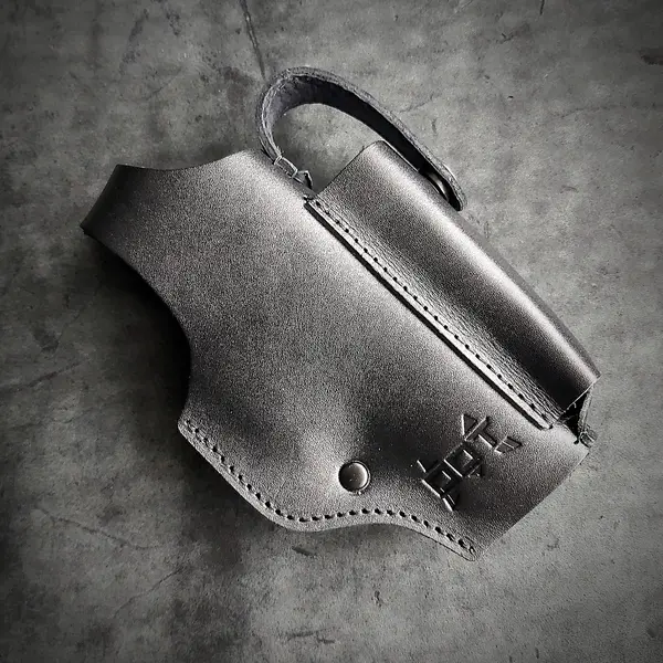 Кожаная кобура поясная под ФОРТ 17 | чёрная| на скобе