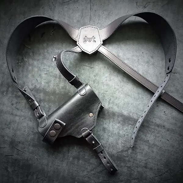 Кожаная оперативная кобура под Glock 19| с клипсой| чёрная