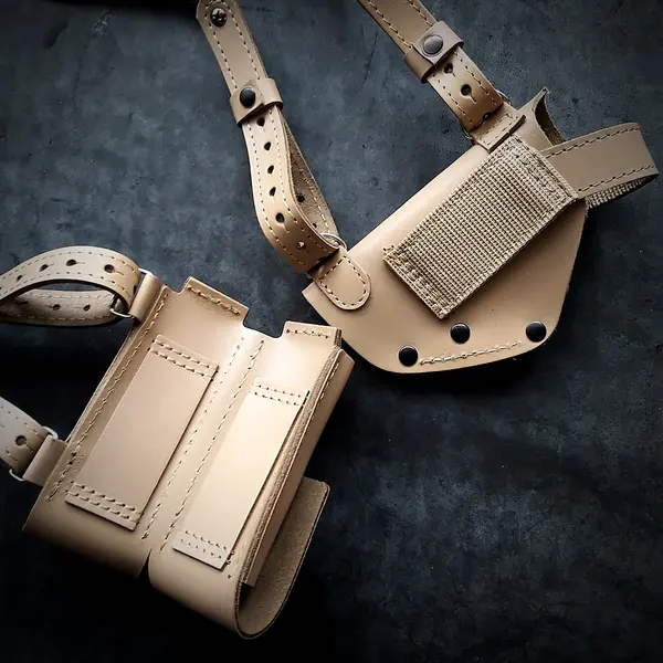 Оперативная кобура под ПМ с двумя магазинами| кожаная| койот