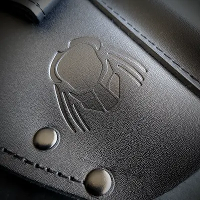 Шкіряна кобура поясна для пістолета ПМ | Хижак | чорна з кліпсою