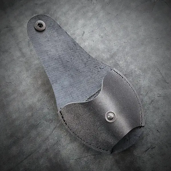 Чехол под наручники, кожаный, черный с тиснением МВС