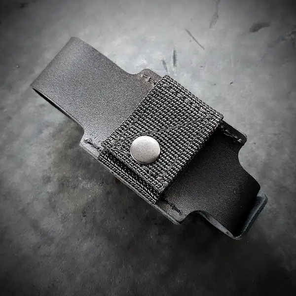 Подсумок для газового баллончика| высота 14см| горизонтальный| тиснение МВС