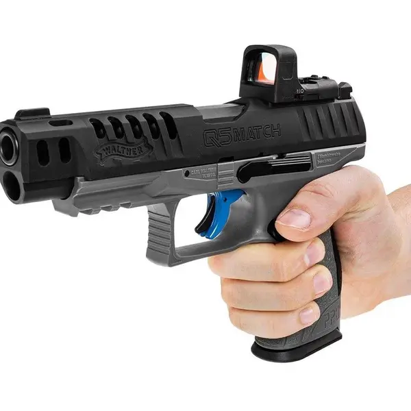 Пневматичний пістолет Umarex Walther Q5 Match Combo 5″ CO₂ Blowback 4,5 мм з коліматором