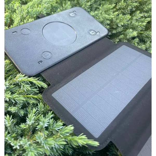 Внешний аккумулятор Xiamen 5V 1A Power Bank Solar с зарядом от солнечной энергии