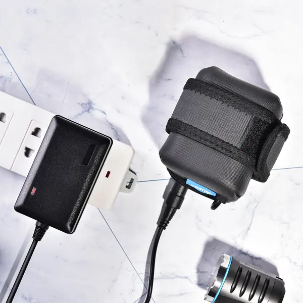 Велофара Wuben B1, чорний