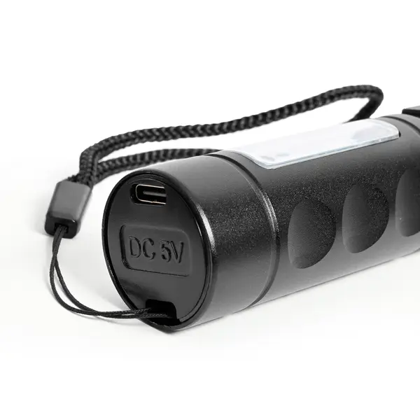 Портативний світлодіодний ліхтарик TITANUM TLF-T16