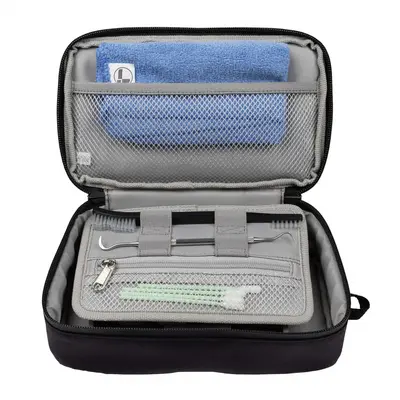 КОМПЛЕКТ ДЛЯ УХОДА И ХРАНЕНИЯ ИНСТРУМЕНТОВ LEATHERMAN