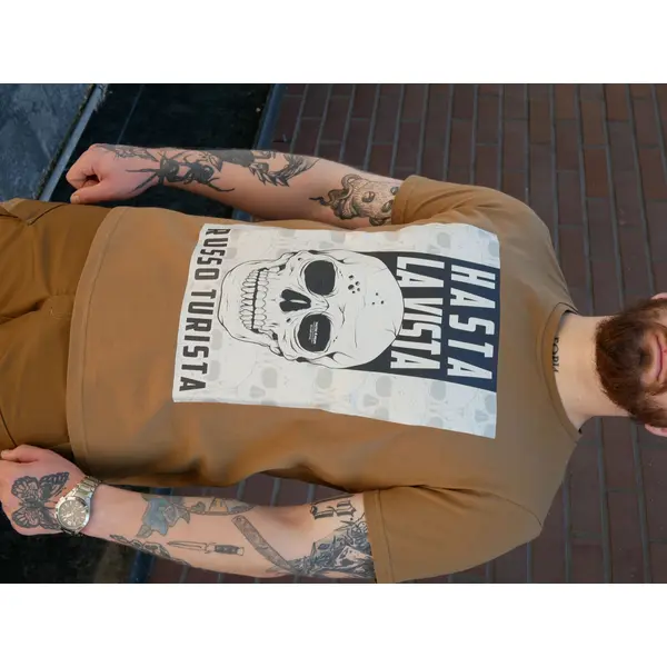 Футболка з принтом Hasta кулір койот M (46)