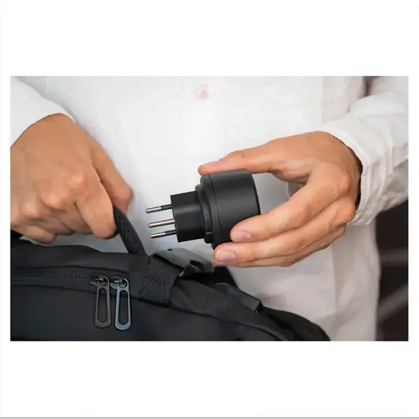 Переходник Brennenstuhl для розетки в Швейцарии