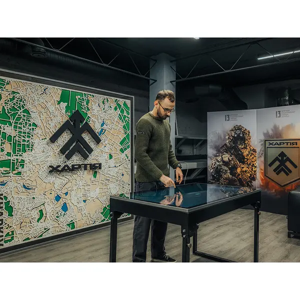 Інтерактивний стіл INTBOARD C3 KORDON 55 BK (Android)