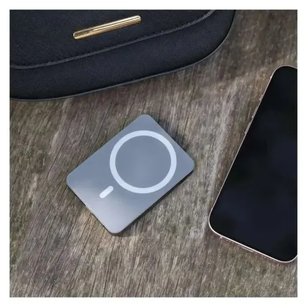 Повербанк EMOS B0555GY MagSafe 5 000 мАч 20 Вт