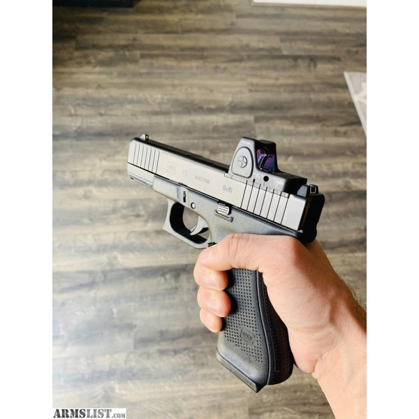 Коліматорний приціл Trijicon RMR/SRO Iron Sights replica GY