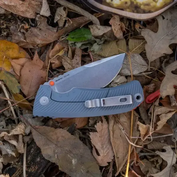 Раскладной нож SOG Tellus FLK - Wolf Grey