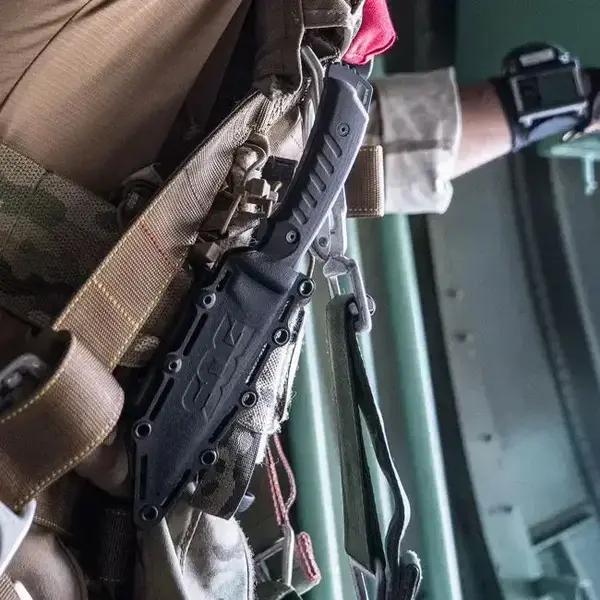 Нож SOG Pillar, Stone Washed/Satin/S35VN - Черный