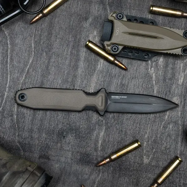 Нож SOG Pentagon FX Covert, Flat Dark Earth