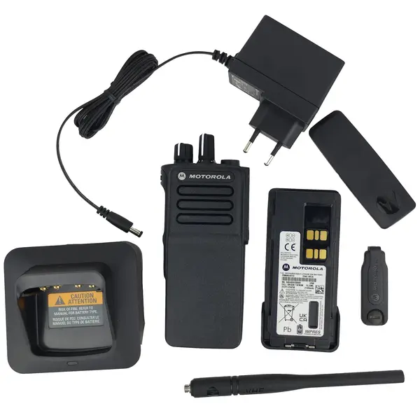 Професійна цифрова портативна рація Motorola DP4400e VHF Li-Ion 2250 мАг (MDH56JDC9VA1AN)
