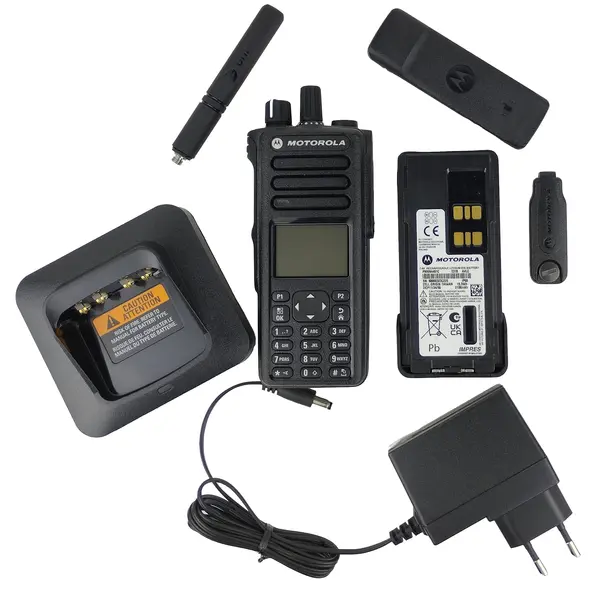 Професійна цифрова портативна рація Motorola DP4801e UHF Li-Ion 2450 мАг (MDH56RDN9RA1AN)