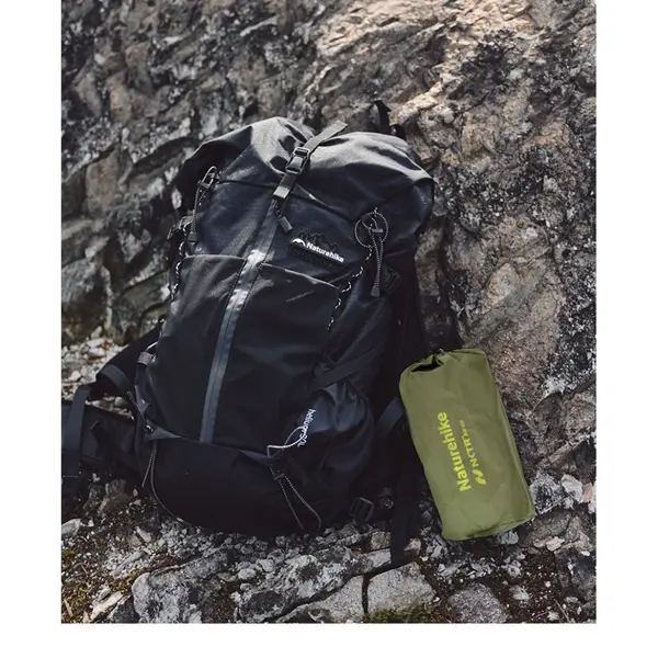 Надувний килимок Naturehike CNH22DZ018, 183х64х7см, Green