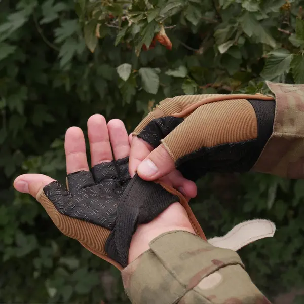 Рукавички безпалі з гумовим демпфером Mechanix Койот ONE SIZE